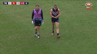 R15 Fyfe limps off with injury [upl. by Stralka]