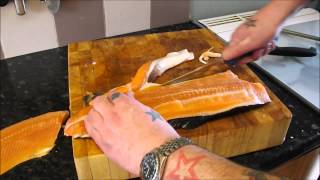 How To Fillet A Rainbow Trout The Easy Way [upl. by Melbourne]