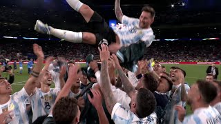 Argentina react to beating Italy to win the Finalissima celebrate by throwing Messi into the air [upl. by Ojahtnamas316]