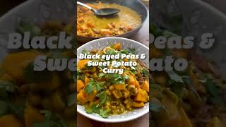 AMAZING Coconut Blackeye pea amp Sweet Potato Curry shorts [upl. by Oibirot]