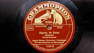 August Batzem Jägerin du kleine 1932 [upl. by Nnairol]