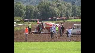 Flugzeugabsturz Flugplatzfest BacknangHeiningen Boeing PT17 Stearman Crash [upl. by Llerrit]