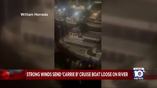 Carrie B cruise breaks loose crashes into docked yacht in Fort Lauderdale [upl. by Dietsche]