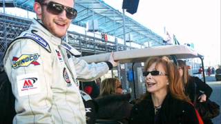 Reba McEntires Nephew Devastated By Death Hoax [upl. by Jilli]