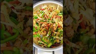 Ginsoy Style Chicken Chow mein Super Easy and Tasty [upl. by Storz]