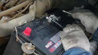 Fork lift battery replacement amp new main wire change지게차 밧데리교환 메인배선단자교환 [upl. by Berkley]