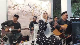 Seloka Hari Raya Hail Amir amp Uji Rashid Akustik Cover Lagu Raya [upl. by Aicirtal456]