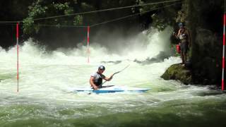 Kaituna Whitewater Sessions Teva kayaker Mike Dawson slalom kayak training [upl. by Bronwen]