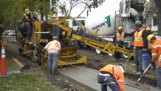 GOMACO GT3200 Concrete Slipform Sidewalk Paver [upl. by Nadnarb136]