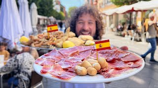 Probando comida callejera en ESPAÑA  La tierra del jamón 🥩🇪🇸 [upl. by Essilec]