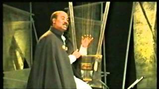 Alemu Aga quotKeto Aykerim Motuquot playing the Begenna the Harp of David from Ethiopia [upl. by Hope]