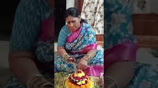 Uriki utarana valalobathukammaytshorts song youtubeshorts trending yenglipula bathukamma [upl. by Ashjian]