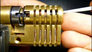 Lockpicking  Single Pin Picking SPP [upl. by Lugar564]