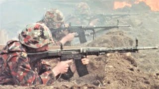 SWISS ARMY 1985 TACTICS Vintage Film quotthe Infantryquot w EN Subs [upl. by Oringas]