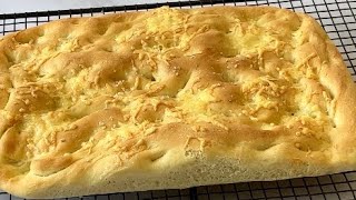 Pain Italien  la Focaccia [upl. by Ynnaej]