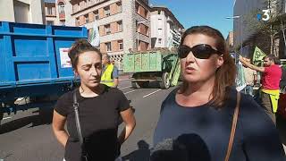 A Perpignan les agriculteurs déversent leur colère pour défendre leur métier [upl. by Ahsennod]