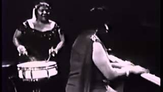 Mae Barnes Lil Armstrong Heebie Jeebie Dance 1961 TV Performance [upl. by Ahseinet]