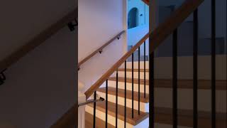 Iron wood staircase Part 2 Baranda de madera y hierro diywoodworking asmr wood carpintero [upl. by Trant]