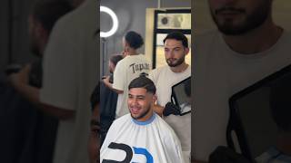 Un mix entre burstfade et dégradé bas vous avez déjà vu  barber barberdesign barbershop [upl. by Dopp154]