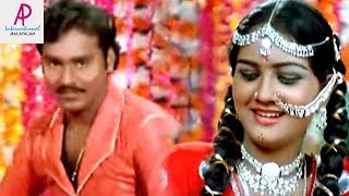 Mundhanai Mudichu Movie Scenes  Urvashi falls in love with Bhagyaraj  Andhi Varum song  Ilayaraja [upl. by Dagall584]