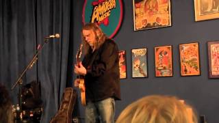 Warren Haynes It Hurts Me Too Amoeba Records 42312 Haight Street SF [upl. by Pavkovic]