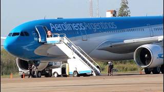 Airbus A330200 de Aerolíneas Argentinas en Resistencia Chaco [upl. by Toby]