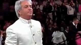 Benny Hinn Sings Worships songs 43 minutes [upl. by Aneeg132]