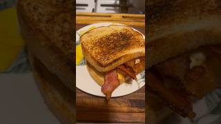 How To Make A Bacon And Egg Cheese Sandwich [upl. by Yearwood]