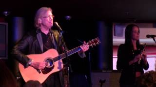 Justin Hayward amp Norda Mullen quotVoices In The Skyquot Live March 2013 [upl. by Valaree859]