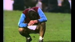 Gordon banks penalty save vs west ham united 7172 RRPNG4 [upl. by Nageam]