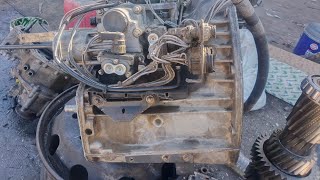 Mercedes actros🇵🇰 gearbox repairing and sensor information and valve high gear repair [upl. by Finn]