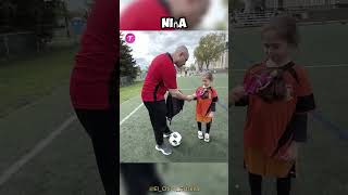 Se disfrazó de HOMBRE para jugar al FUTBOL 😯💔 [upl. by Couhp]