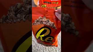 REESES SUNDAY 25 REESES POPCORN [upl. by Ytitsahc]