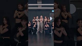 VIVIZ 비비지  MANIAC Dance Practice Fix ver Highlight [upl. by Nnaylloh]