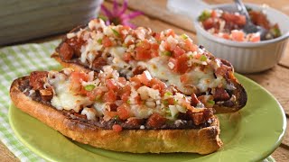 Molletes con Chorizo y Pico de Gallo [upl. by Yzus]