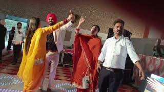 Gori Veeni Wich Wang  Surjit Bindrakhia  Punjabi Old Song Remix [upl. by Trisha]