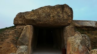 DÓLMENES DE ANTEQUERA PATRIMONIO DE LA HUMANIDAD  Documental Completo [upl. by Dahsra]