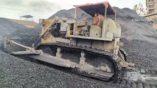 इस वीडियोमेंD80A12BEMLDOZERका रिवर्सगियर रिपेयरिंग⚙️workampBEMLDOZER D155ACummins Engine🫢workvideo [upl. by Nebur689]