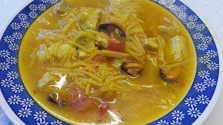 Sopa de Fideos con Atún [upl. by Airitak]