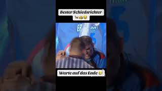 Bester Schiedsrichter aller Zeiten 😂 Legende 🐐👑 funny referee viralvideo trending shorts [upl. by Onofredo]