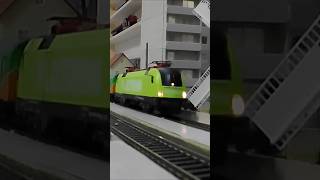 Modelleisenbahn Spur H0  Fahrvideo quotFLIXTRAINquot PIKO 57924 quotTaurusquot  TILLIG H0 70045 quotWagensetquot P2 [upl. by Siuoleoj]