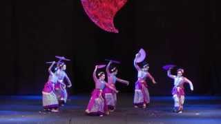 Indonesian folk dance Bajidor Kahot from West Java [upl. by Nosac934]