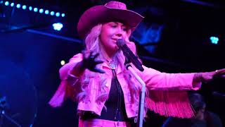 RaeLynn performing quotWildHorsequot at the Outlaw Saloon  Cheyenne WY  September 7 2024 [upl. by Otrebliw]