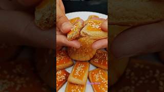 Bakery Style Aata Biscuit 🍪 Recipe Without Oven biscuitrecipe cookiesshorts [upl. by Elyag]