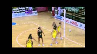 Netball Gold Medal Match  Commonwealth Games 2010  Umpiring Errorswmv [upl. by Kiele]