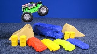 Monster Jam Crash amp Carry Arena Playset From Hot Wheels Review By RaceGrooves [upl. by Evers]