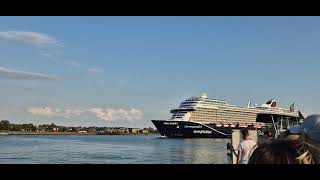 Mein Schiff 7 beim Auslaufen in Warnemünde [upl. by Pape]