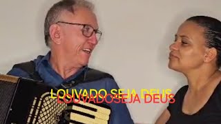 Gauchito e Licia estão louvando a Deus numa live na comunhão [upl. by Yramliw320]