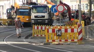 Lützner Straße wieder frei für Straßenbahnen 03092012 [upl. by Nareik127]