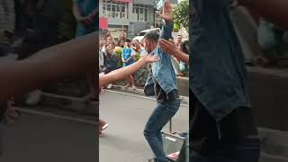 TAYAW DANCE BAGUIO SESSION ROAD baguiofeels shortsviral shortvideos trending viralvideos short [upl. by Notirb]